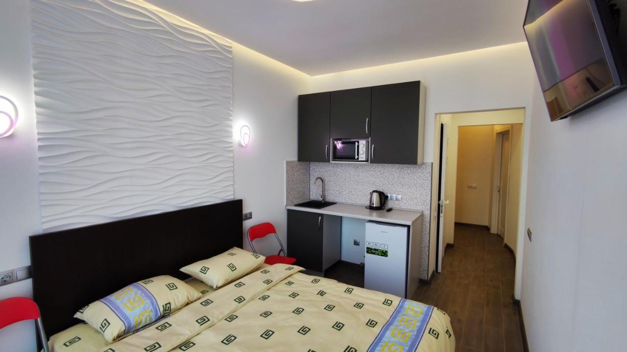 Rybalsky Studio Apartment Dnipro View キエフ エクステリア 写真