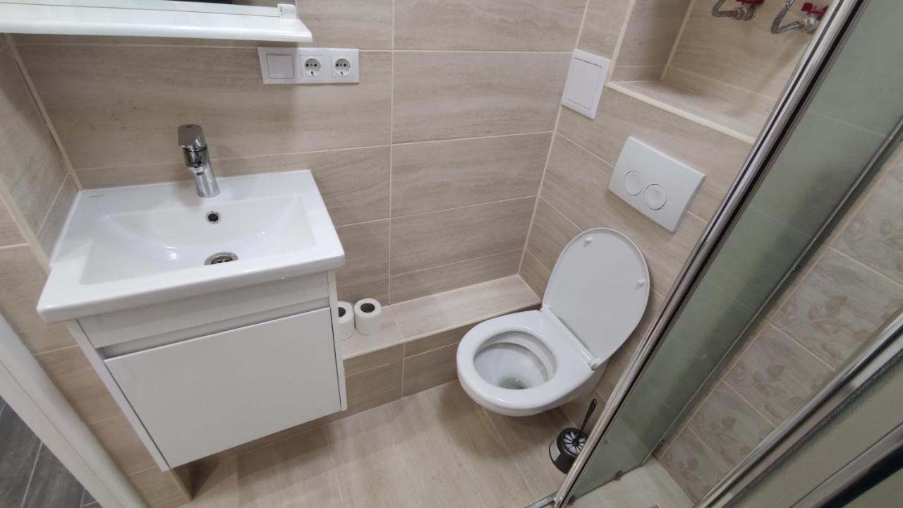 Rybalsky Studio Apartment Dnipro View キエフ エクステリア 写真