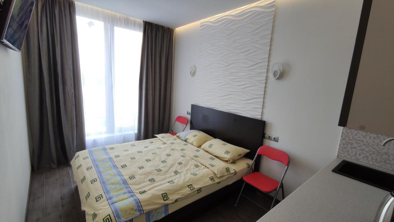 Rybalsky Studio Apartment Dnipro View キエフ エクステリア 写真