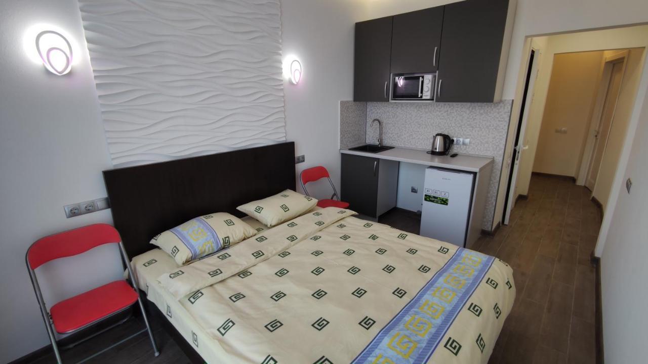 Rybalsky Studio Apartment Dnipro View キエフ エクステリア 写真