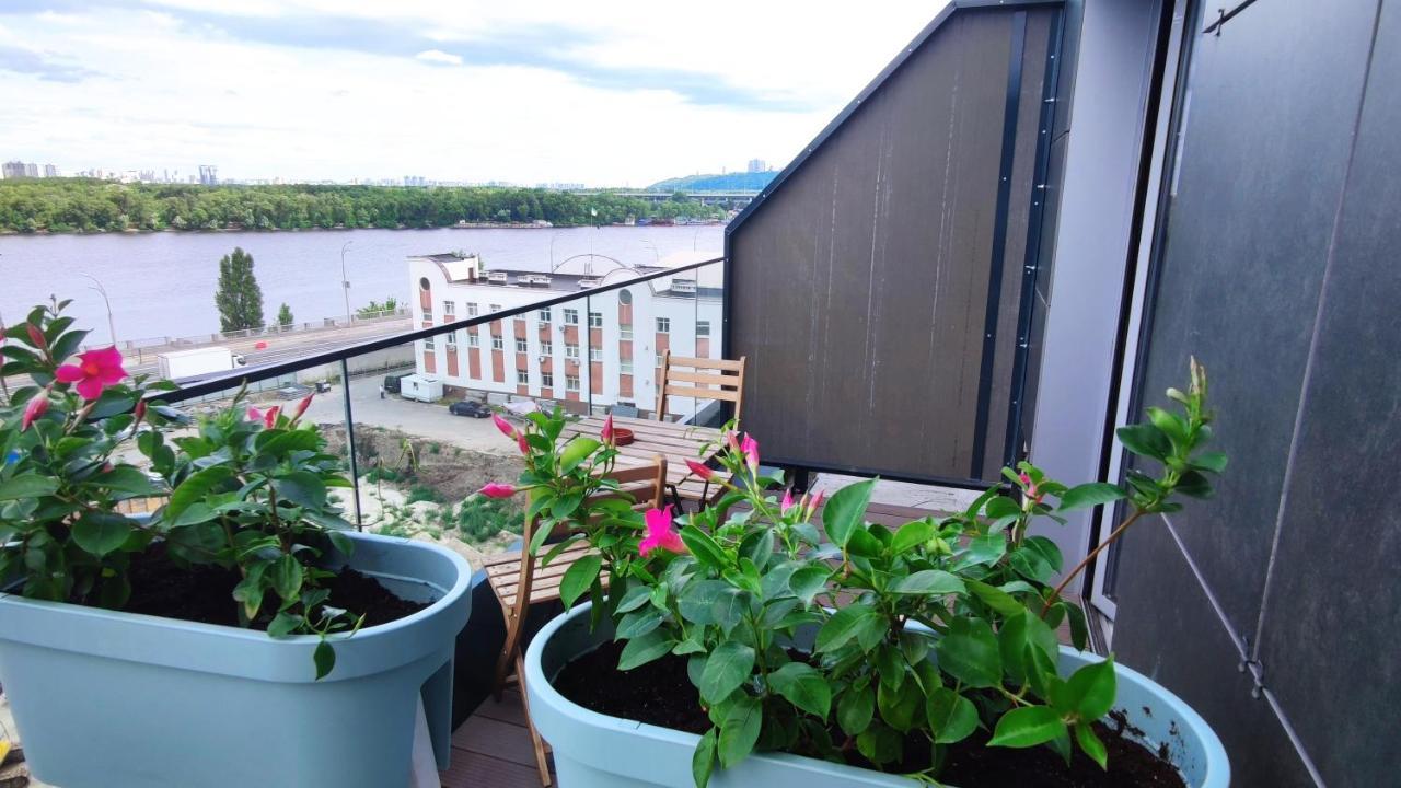Rybalsky Studio Apartment Dnipro View キエフ エクステリア 写真